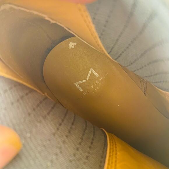 Marc Fisher Gadri Gray Suede Pointed Toe Block Heel Ankle Boots 9.5 - Picture 6 of 9